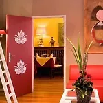 Paul & Pia By Collection - Welcome