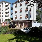 Paul & Pia By Collection - Welcome 3*