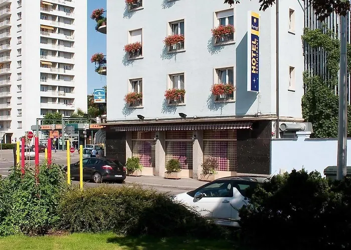 PAUL&PIA - Welcome Home Hotel 3*